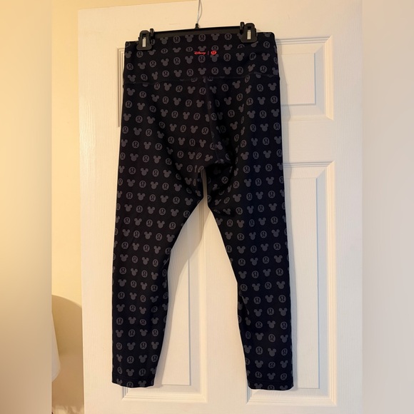 Disney x lululemon Wunder Train High-Rise Tight 25" - Picture 9 of 11